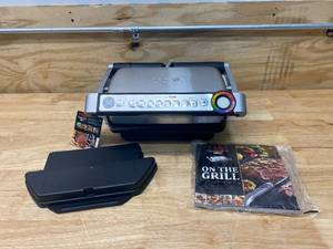 lot 33 image: T-FAL OptiGrill Indoor Grill - GC702D53