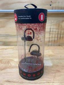 lot 37 image: PHOBOS TAOTRONICS WIRELESS BLUETOOTH EARBUDS