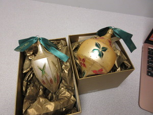 lot 353 image: WATERFORD NOSTALGIC COLLECTION LIMITED SERIES HOLIDAY ORNAMENTS