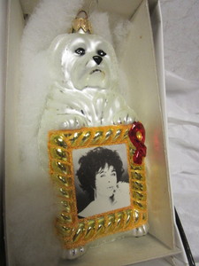 lot 379 image: CHRISTOPHER RADKO ELIZABETH TAYLOR AIDS FOUNDATION SUGAR HOLIDAY WORIGINAL BOX