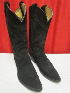 lot 426 image: VINTAGE TONY LAMA WORLD FAMOUS HANDCRAFTED LEATHER COWBOY BOOTS, SIZE 9, W ORIGINAL BOX