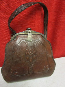 lot 428 image: VINTAGE HAND-TOOLED LEATHER HAND BAG