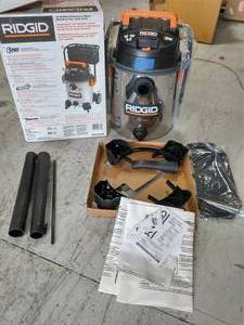 RIDGID 16 Gallon 6.5-Peak HP Stainless Steel WetDry Shop Vacuum with Fine Dust Filter, Hose and Accessories