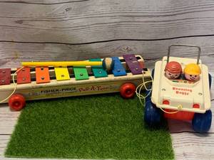 1964 Fisher-Price Pull a Tune & Bouncing Buggy