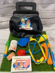 Fisher-Price 1987 #2010 Doctors Bag with Instruments
