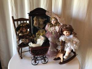 5 Porcelain Dolls