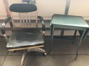 Retro Office Chair & Typewriter Table