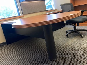 lot 8 image: LaCasse Group 5-Piece Office Furnishing Set