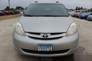 2008 Toyota Sienna XLE