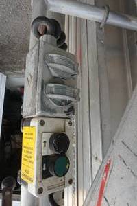 lot 2 image: Genie Personal Lift