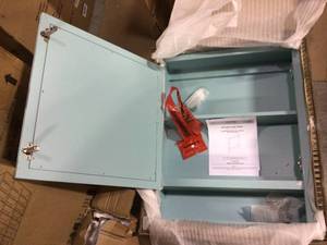 Ridgemore 24 in. W Mirrored 30 in. H x 24 in. W x 6.5 in. D Framed Rectangular Bathroom Vanity Mirror in Sea glass Customer Returns See Pictures