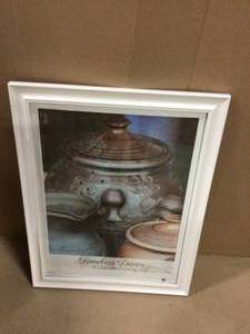 Boca 1-Opening 18 in. x 24 in. White Picture Frame Customer Returns See Pictures