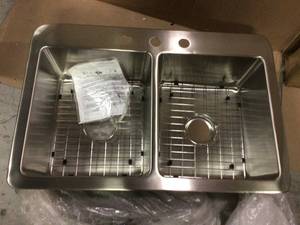 Avenue Drop-inUndermount Stainless Steel 33 in. 5050 Double Bowl Kitchen Sink with Bottom Grid by Elkay Customer Returns See Pictures
