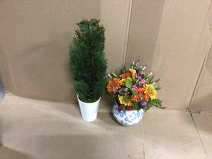 Indoor 15 Mixed Floral Artificial Arrangement in Floral Vase by Nearly Natural Customer Returns See Pictures