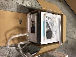 10,000 BTU 115-Volt Smart Window Air Conditioner with WiFi and Remote in White, ENERGY STAR by GE Customer Returns See Pictures