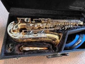 lot 92 image: Vito Saxophone in Case