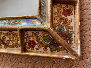 lot 94 image: Vintage Ornate Floral Wall Mirror