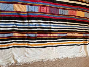 lot 114 image: Large Linen With Fabulous Colors