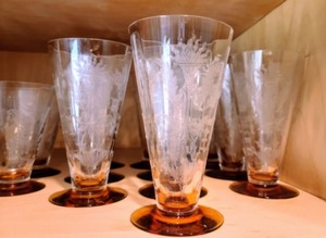 lot 23 image: Vintage Etched Glassware