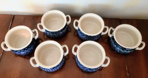 lot 60 image: Blue Ceramic Polish Crocks