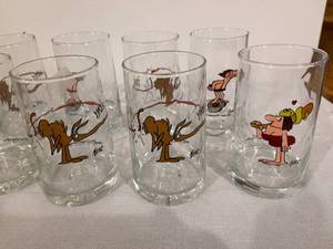 12 Arbys 1981 BC Glasses