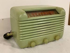 Vintage Setinal Radio