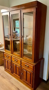 Wonderful Vintage Wooden Display Cabinet w Glass Front Doors