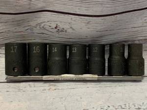 lot 8 image: SK Tools 10-17MM Universal Spline Impact Socket Set ($144 MSRP)