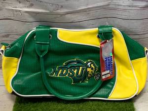 lot 14 image: NDSU Bison Womens Clutch, Purse, Bag