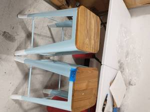 lot 80 image: STYLEWELL FINWICK Finwick Seafoam Blue Metal Backless Bar Stool with Wood Seats (Set of 2) (16.93 in. W x 29.53 in. H)