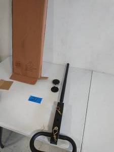 lot 21 image: Replacement 2-in-1 Utility Handle