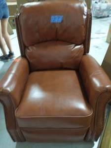 lot 99 image: Crofton Caramel Lift Chair