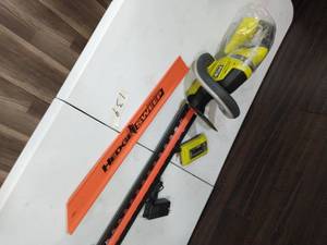 lot 139 image: RYOBI ONE 40v 24in. Cordless Battery Hedge Trimmer (Tool Only)