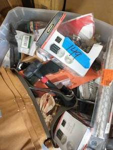 lot 149 image: LOT OF HARDWARE AND SMALL TOOL