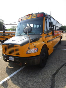 lot 700 image: THOMAS 77 PASSENGER SCHOOL BUS