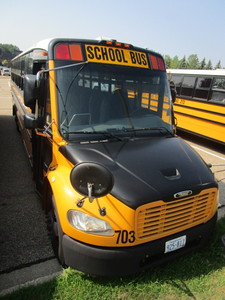lot 703 image: THOMAS 77 PASSENGER SCHOOL BUS