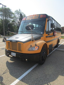 lot 987 image: THOMAS 47 PASSENGER SCHOOL BUS