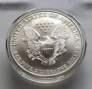 2002 AMERICAN SILVER EAGLE 1 TROY OZ. .999 FINE SILVER IN AIRTITE