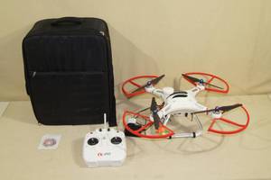 lot 133 image: CX-20 Large Quadcopter Drone with Case