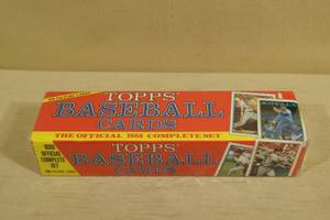 lot 81 image: 1988 Topps Complete Baseball Card Set