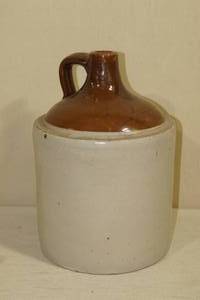 lot 52 image: Antique Two Tone Stoneware Shoulder Jug