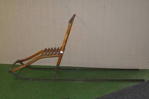 lot 54 image: Vintage KIK Norwegian Kick Sled