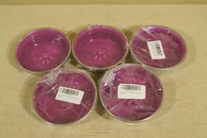 lot 66 image: 5 Small Dog Bowls