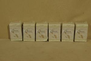 lot 129 image: Sunaroma Oatmeal and Vitamin E Soap