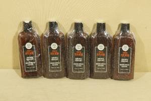 lot 133 image: Erbario Toscano Black Pepper Energizing Shower Gel