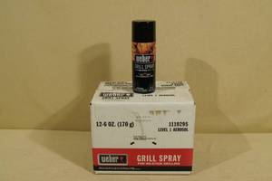 lot 138 image: 12 Cans of Weber Non-Stick Grill Spray - Past Best By Date