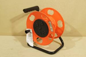 lot 146 image: Bayco Electrical Cord Reel