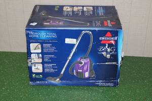 lot 149 image: Unused Bissell Zing Bagged Cylinder Vacuum
