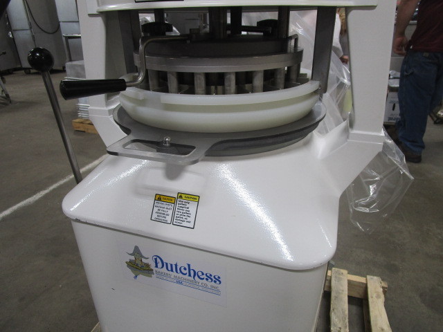 DUCHESS DOUGH DIVIDER AND ROUNDER