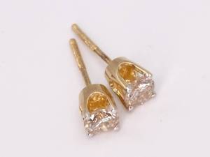 .40 Carat Diamond Screw Back Stud Earrings in 14k Yellow Gold